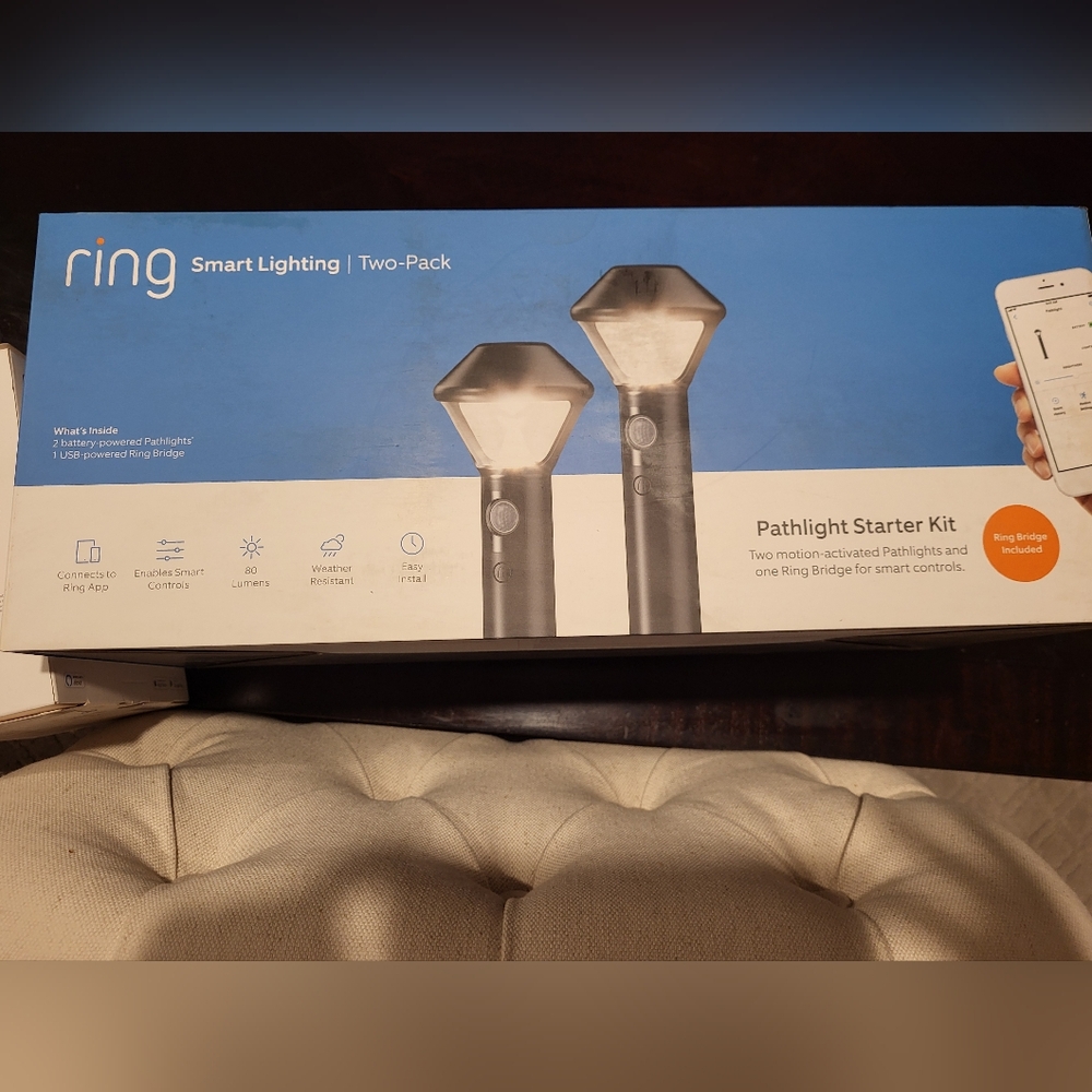 Ring Smart Lighting BATTERY POWERED Pathlight Two-Pack Starter Kit Black
